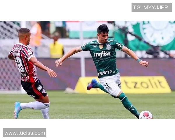 格雷米奥迎战阿拉戈体育中心全力争胜展现球队实力与决心