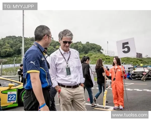 足球岩手盛冈仙鹤迎战藤枝myfc展现激情对决与精彩瞬间